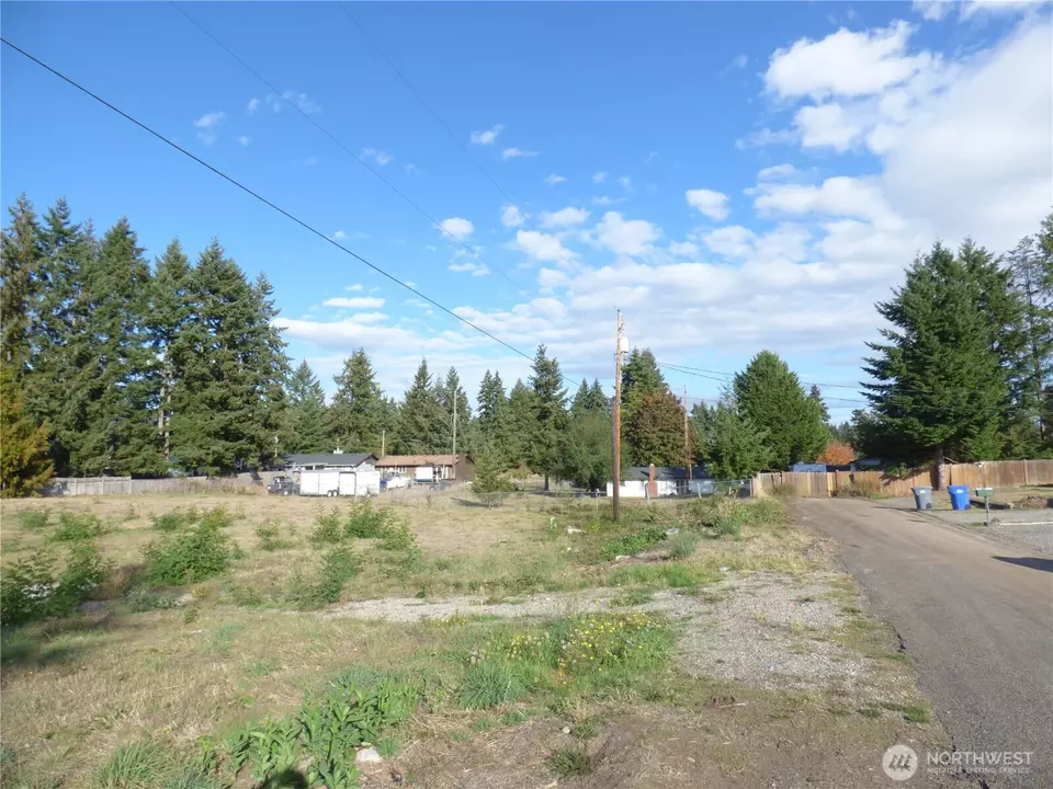  233 170th St E, Spanaway, WA 98387 photo 11
