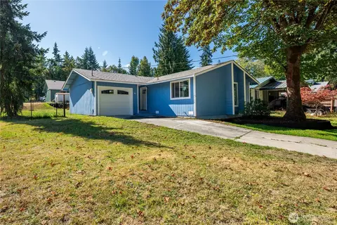 530 Rose St, Port Angeles, WA 98362