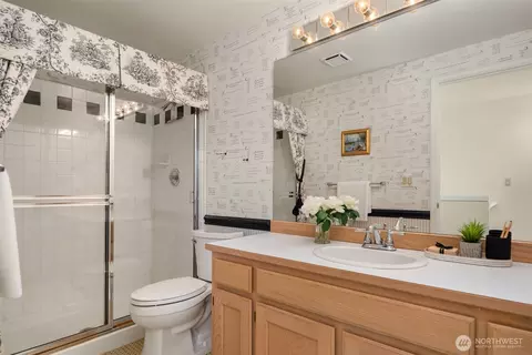 Bath - 2029 Mill Green Ct SE, Mill Creek, WA 98012 photo 2 of 2