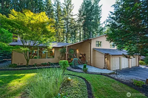 21829 NE 154th St, Woodinville, WA 98077