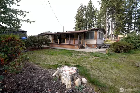 20520 50th Ave E, Spanaway, WA 98387