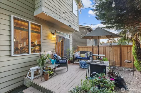 Exterior - 3611 232nd St SE, Bothell, WA 98021 photo 5 of 7