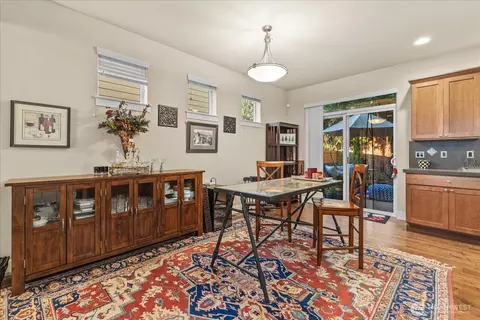 Dining - 3611 232nd St SE, Bothell, WA 98021 photo 1 of 2