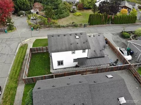 View/Area - 1486 Division St, Enumclaw, WA 98022 photo 3 of 4