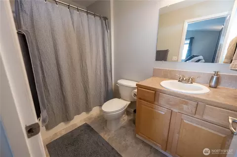 Bath - 1486 Division St, Enumclaw, WA 98022 photo 4 of 4