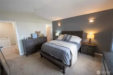 Bedroom - 1486 Division St, Enumclaw, WA 98022 photo 3 of 3