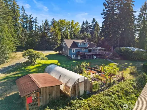 6106 NE State Highway 104, Kingston, WA 98346
