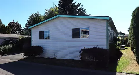 16812 SE 1st St #80, Vancouver, WA 98684