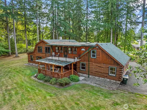 Exterior - 115 Hazel Dr, Chehalis, WA 98532 photo 2 of 7