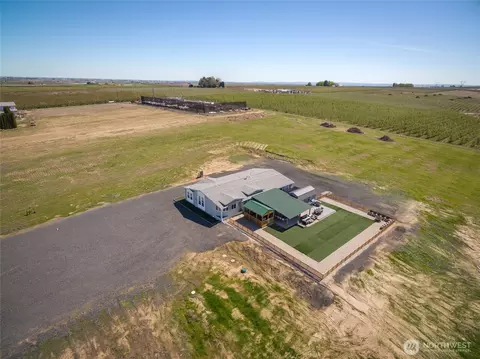 22371 Rd 10 NW, Quincy, WA 98848