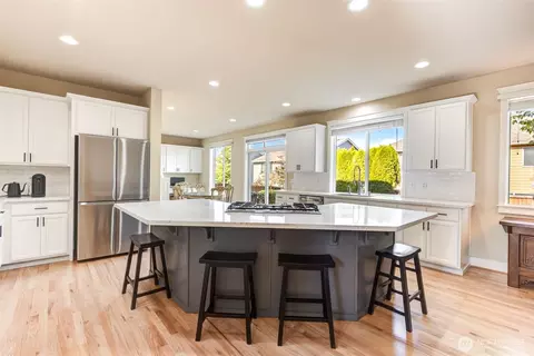 Kitchen - 3717 186th St SE, Bothell, WA 98012 photo 1 of 5