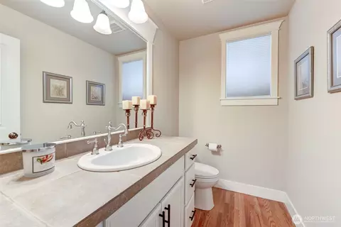 Bath - 3717 186th St SE, Bothell, WA 98012 photo 1 of 5