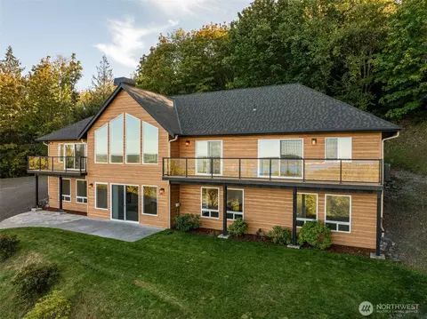 337 Louella Rd, Sequim, WA 98382