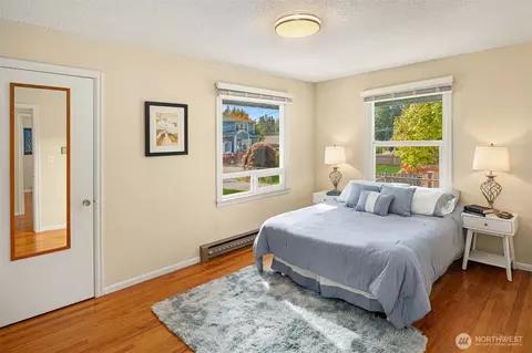 Bedroom - 307 Tamarack Ave, Everett, WA 98203 photo 2 of 2