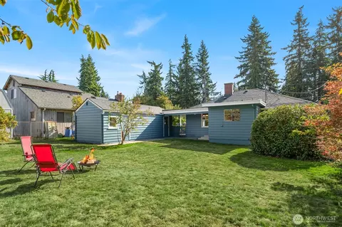 Exterior - 307 Tamarack Ave, Everett, WA 98203 photo 5 of 11