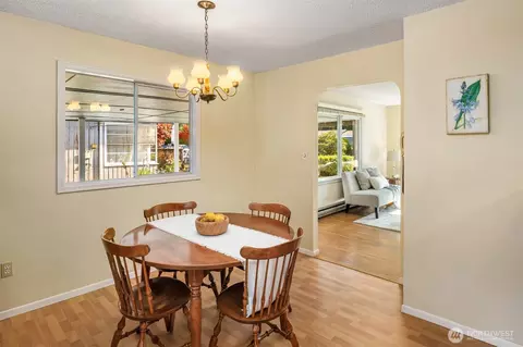 Dining - 307 Tamarack Ave, Everett, WA 98203 photo 2 of 2