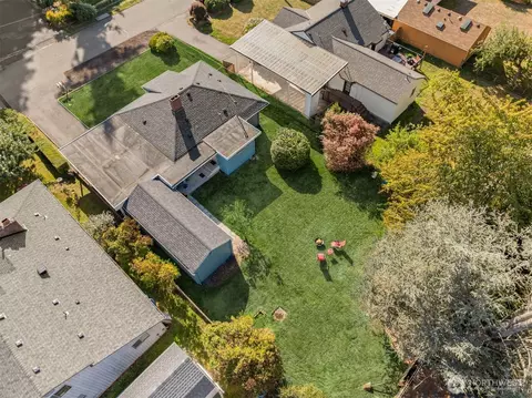 View/Area - 307 Tamarack Ave, Everett, WA 98203 photo 2 of 6