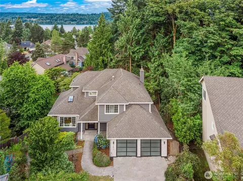 3696 169th Ave NE, Bellevue, WA 98008