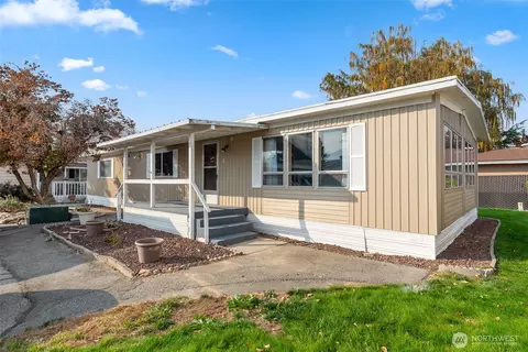 1608 N Western Ave #3, Wenatchee, WA 98801