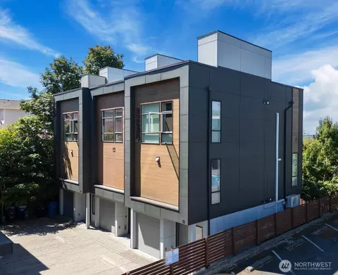 123 20th Ave, Seattle, WA 98122