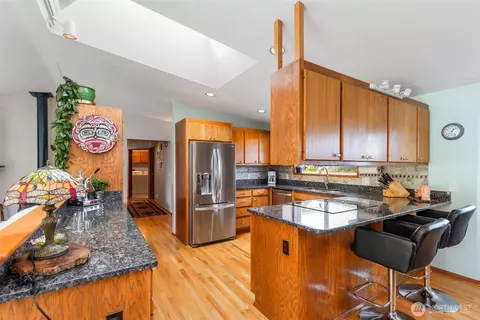 Kitchen - 61 Pheasant Run Dr, Sequim, WA 98382 photo 1 of 3