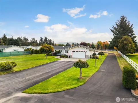 View/Area - 61 Pheasant Run Dr, Sequim, WA 98382 photo 2 of 4