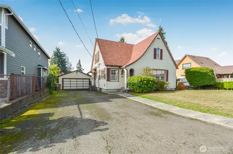 7024 S Park Ave, Tacoma, WA 98408