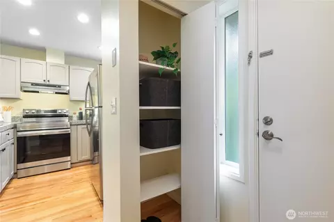 616 29th Ave E UNIT 5, Seattle, WA 98112 photo 8