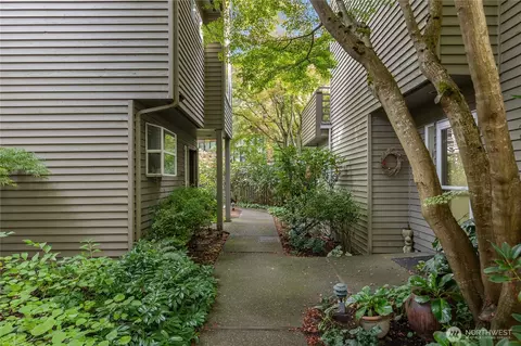 616 29th Ave E UNIT 5, Seattle, WA 98112 photo 3