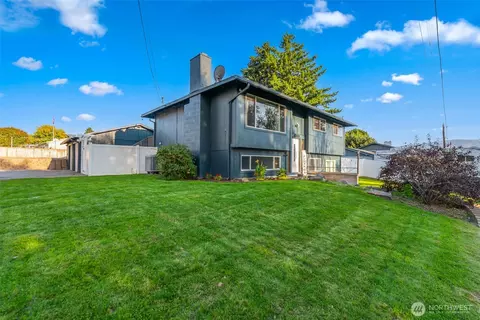 421 N Colorado Ave, East Wenatchee, WA 98802