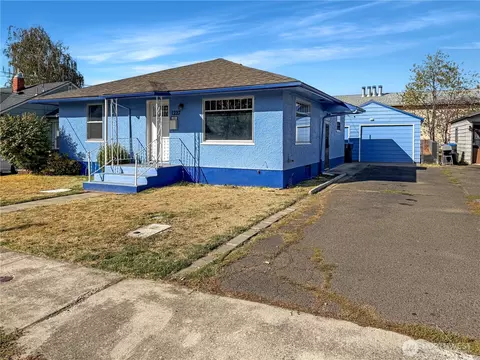 1227 Francis Ave, Walla Walla, WA 99362