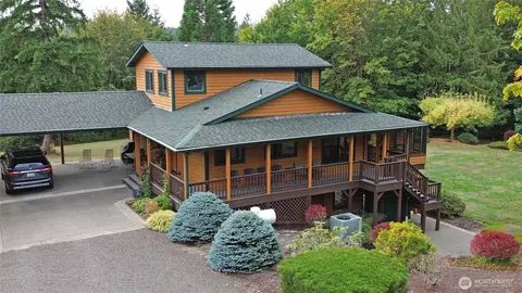 9727 Lundeen Rd SW, Rochester, WA 98579