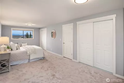 Bedroom - 619 8th Ave S, Edmonds, WA 98020 photo 2 of 4