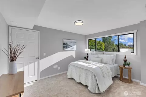 Bedroom - 619 8th Ave S, Edmonds, WA 98020 photo 4 of 4