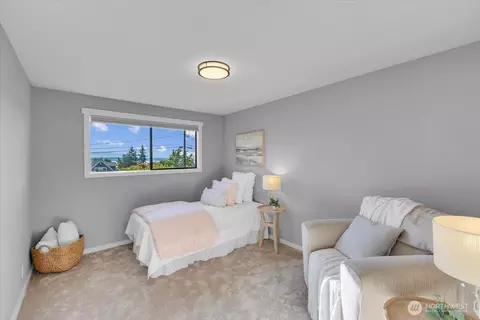 Bedroom - 619 8th Ave S, Edmonds, WA 98020 photo 3 of 4