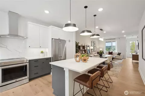 12237 137th Pl NE #2807, Redmond, WA 98052