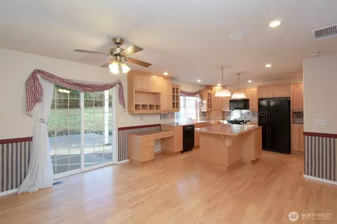 Kitchen - 62 Yellow Brick Rd, Sequim, WA 98382 photo 1 of 3