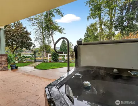Exterior - 61 Willow Pointe Loop, Longview, WA 98632 photo 3 of 7