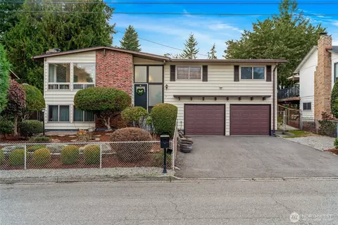 20625 9th Ave S, Des Moines, WA 98198