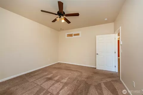 Bedroom - 191 Snapdragon Ln, Sequim, WA 98382 photo 2 of 5