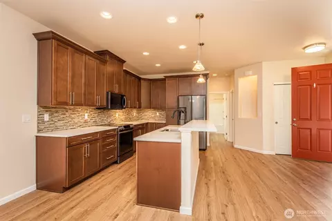 Kitchen - 191 Snapdragon Ln, Sequim, WA 98382 photo 3 of 5
