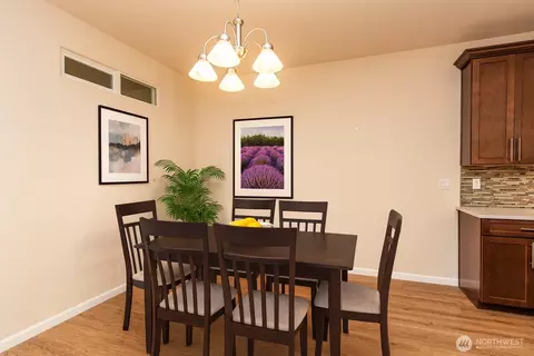 Dining - 191 Snapdragon Ln, Sequim, WA 98382 photo 2 of 3