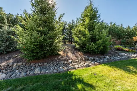 Exterior - 191 Snapdragon Ln, Sequim, WA 98382 photo 6 of 9