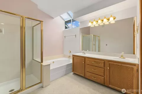 Bath - 2111 163rd St SE, Mill Creek, WA 98012 photo 1 of 3