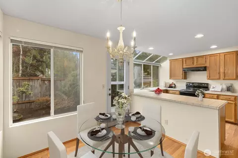 Dining - 2111 163rd St SE, Mill Creek, WA 98012 photo 4 of 4