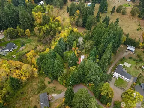 955 Tipsoo Loop N, Rainier, WA 98576 photo 13