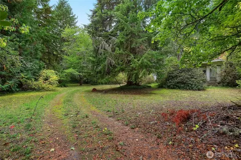 955 Tipsoo Loop N, Rainier, WA 98576 photo 7