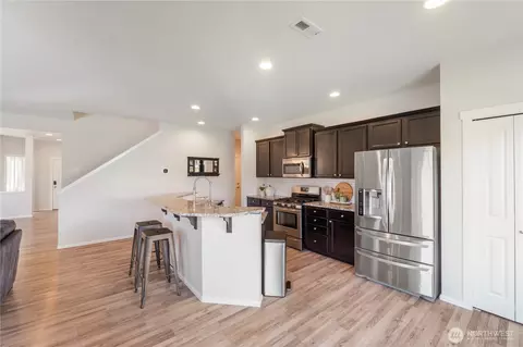 Kitchen - 1002 O Farrell Ln NW, Orting, WA 98360 photo 4 of 4