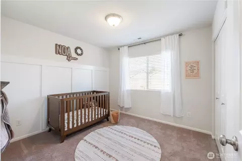 Bedroom - 1002 O Farrell Ln NW, Orting, WA 98360 photo 5 of 6