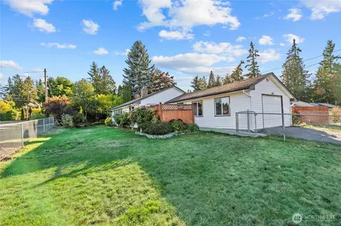 6202 224th St SW, Mountlake Terrace, WA 98043